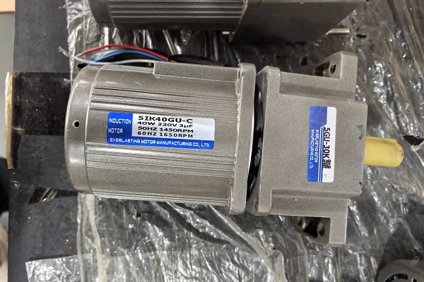 4IK25GN‑C+4GN (3K‑18K)减速电机.jpg