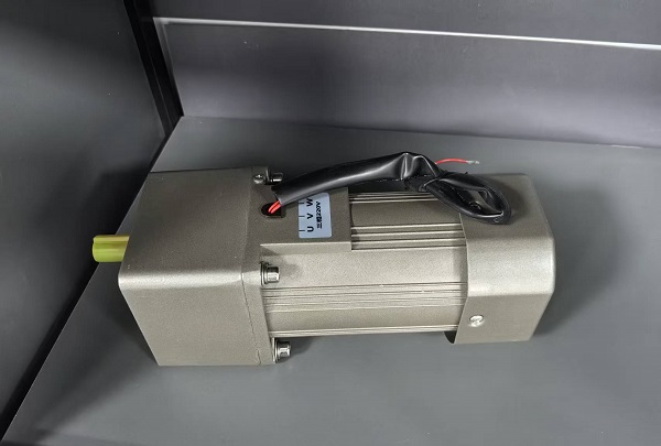 吸料机电机减速机,90YS120GY22微型减速电机.jpg