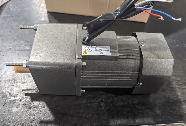 台式称重分装机电机减速机,5IK120RGN-CF微型减速电机.jpg