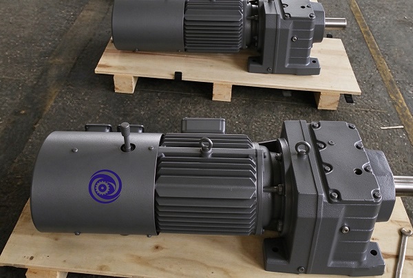 压滤机电机减速机,R137R77DV112M4-4KW-i=255减速电机.jpg 压滤机电机减速机,R137R77DV112M4-4KW-i=255减速电机.jpg