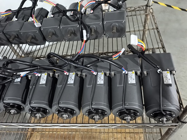 翻盒机电机减速机,微型减速电机5IK60GU-SMF.jpg